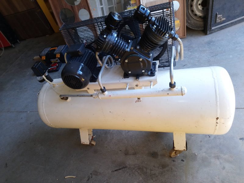 200 Lt Pistonlu Kompresör Revizyonu Kafa Montajı | Tel: 0(546) 452 27 46 Kompresör Tamir Bakım Servisi Pendik Tuzla AY Makina Otomasyon