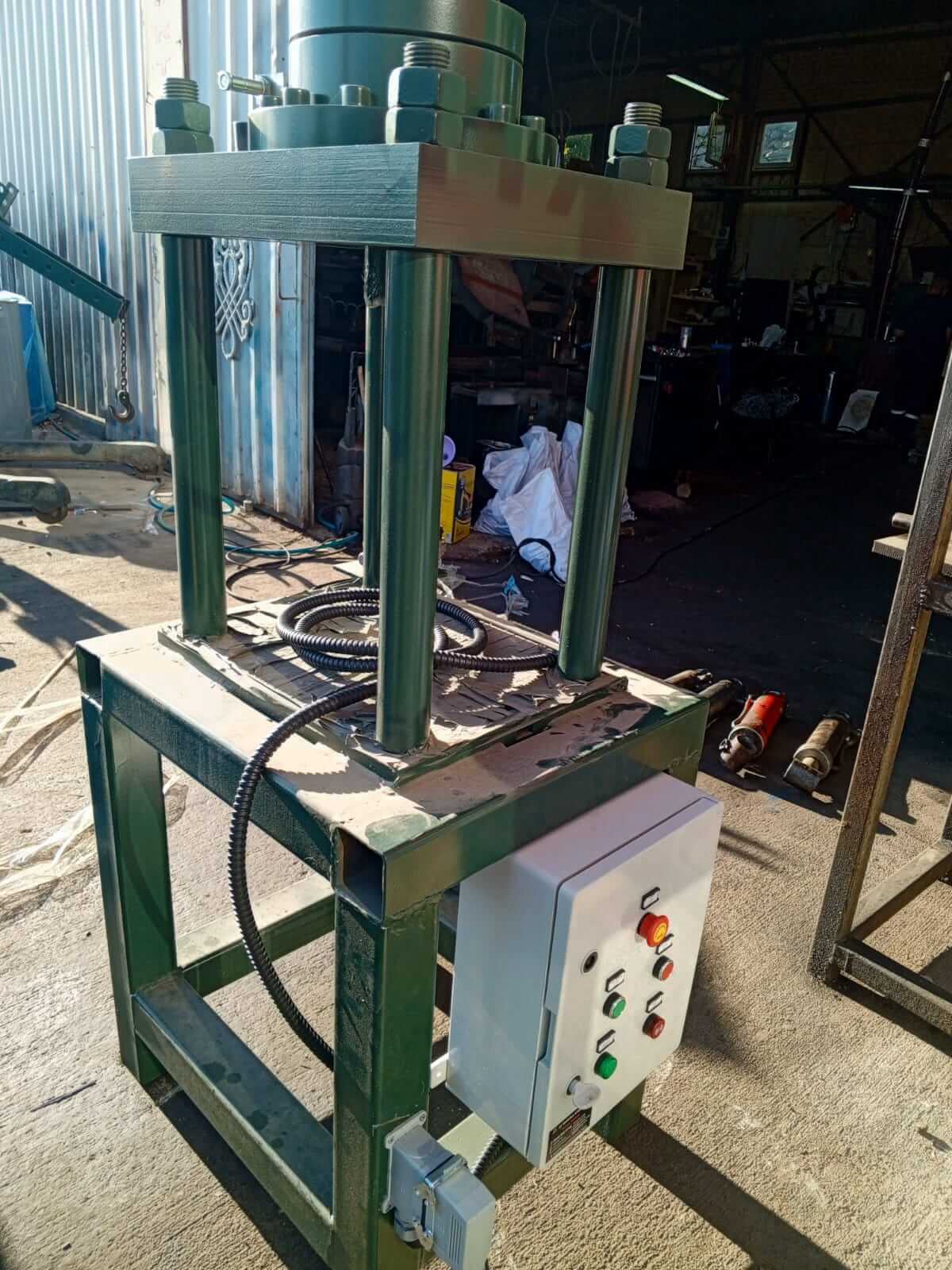 Hidrolik Pres Panosu Tesisatı | Tel: 0(546) 452 27 46 Kompresör Tamir Bakım Servisi Pendik Tuzla AY Makina Otomasyon