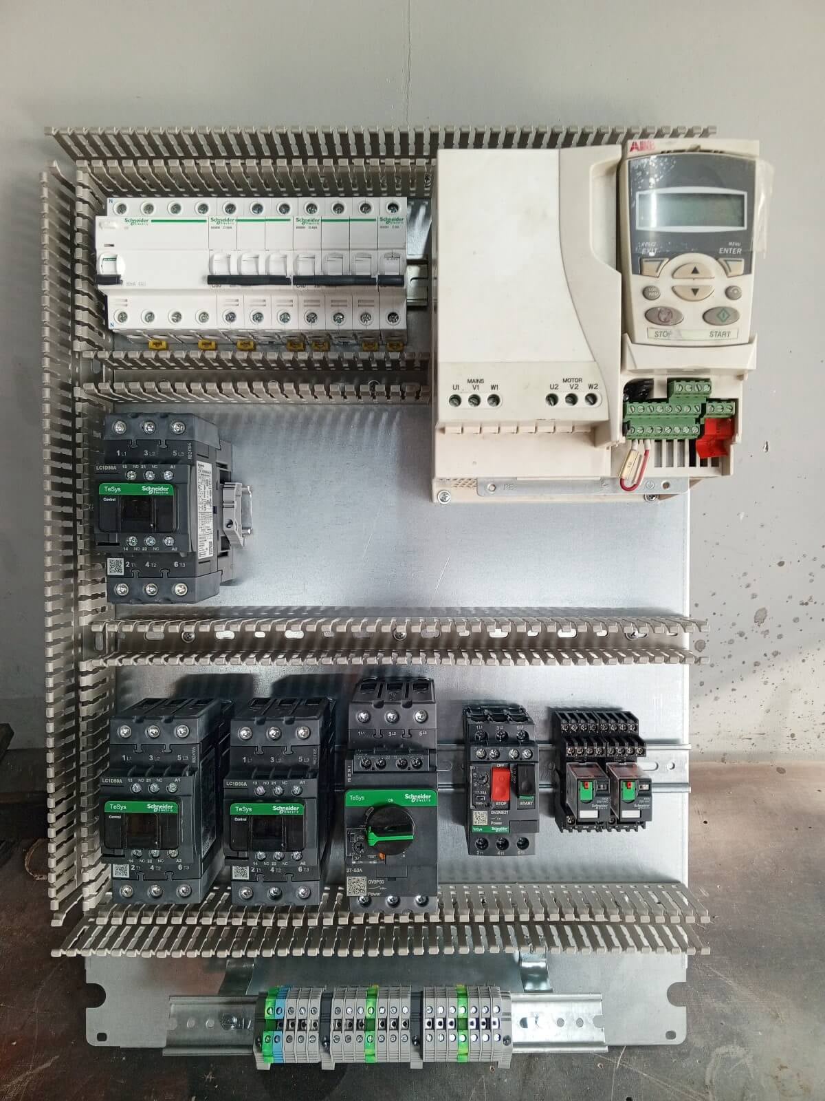 Motor Kontrol Panosu İmalatı | Tel: 0(546) 452 27 46 Kompresör Tamir Bakım Servisi Pendik Tuzla AY Makina Otomasyon