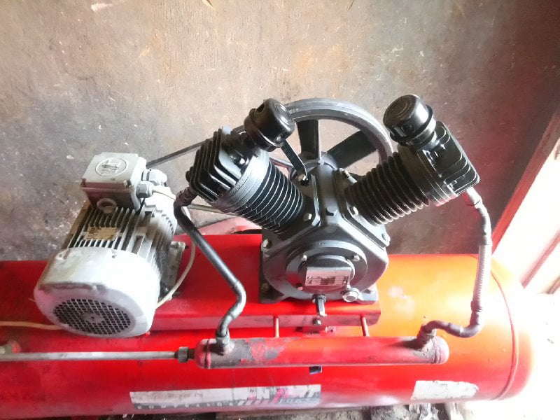 Pistonlu Hava Kompresörü Kafa Montajı | Tel: 0(546) 452 27 46 Kompresör Tamir Bakım Servisi Pendik Tuzla AY Makina Otomasyon